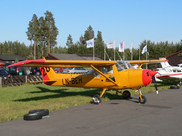 Cessna 150 skreddersydd for konkurranse.