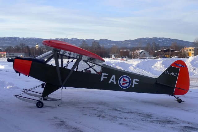 LN-ACF skodd for vinteren.