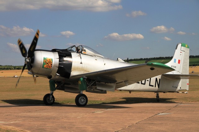 Skyraider p Flying Legends 2010