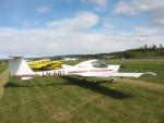 Katana LN-ABT fra Sola. Dette er serienummer 10311, en 1997 modell med 80 hesters Rotax. Flyet har et hyere serienummer enn vrt, men dette er en "original" DA 20-A1 uten de ombygningene LN-DFL har.